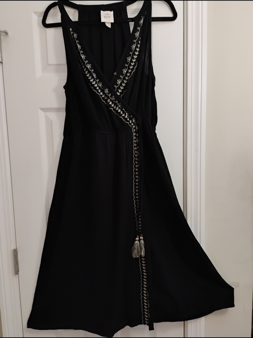 XL Never-Worn Knox Rose Black Midi Wrap Dress with White Embroidery Trim